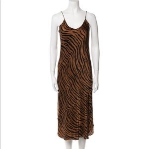 Nili Lotan brown tiger sleeveless Silk Midi Length Dress, couture